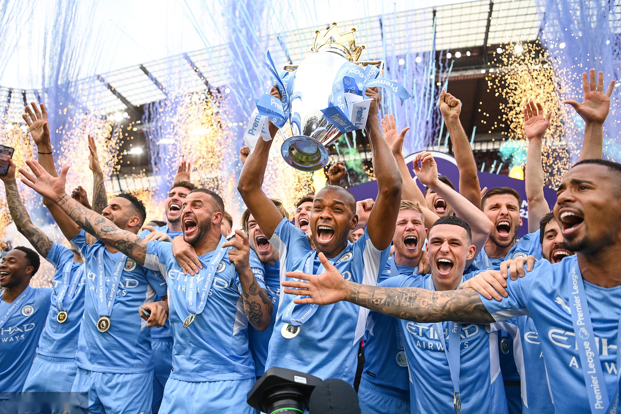 足球舞台上 足球舞台上